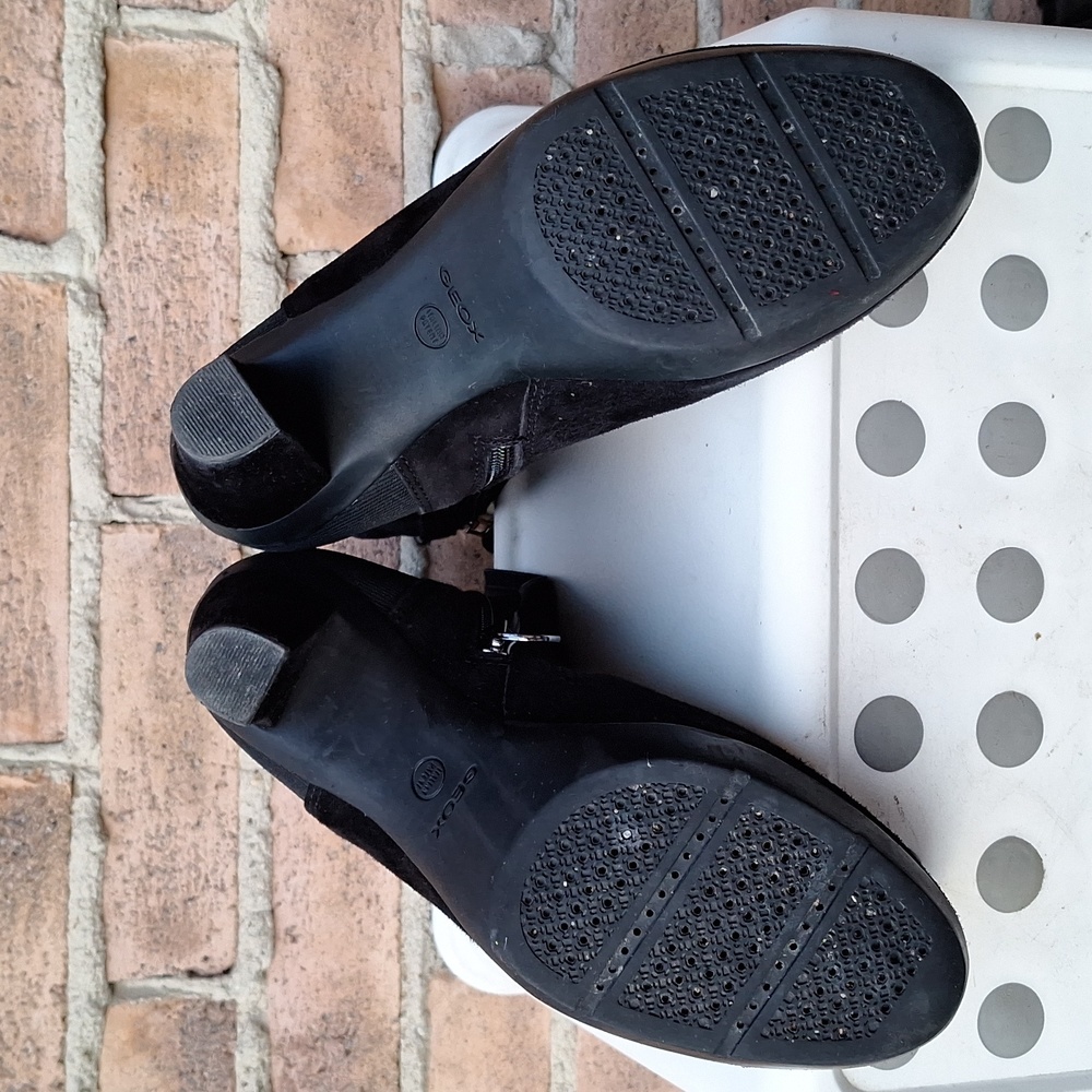 Geox Respira Genuine Suede Booties - Picture 9 of 12